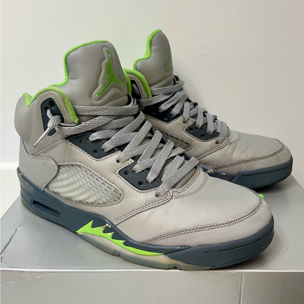 **SOLD** Jordan Retro 5 - Green Beans